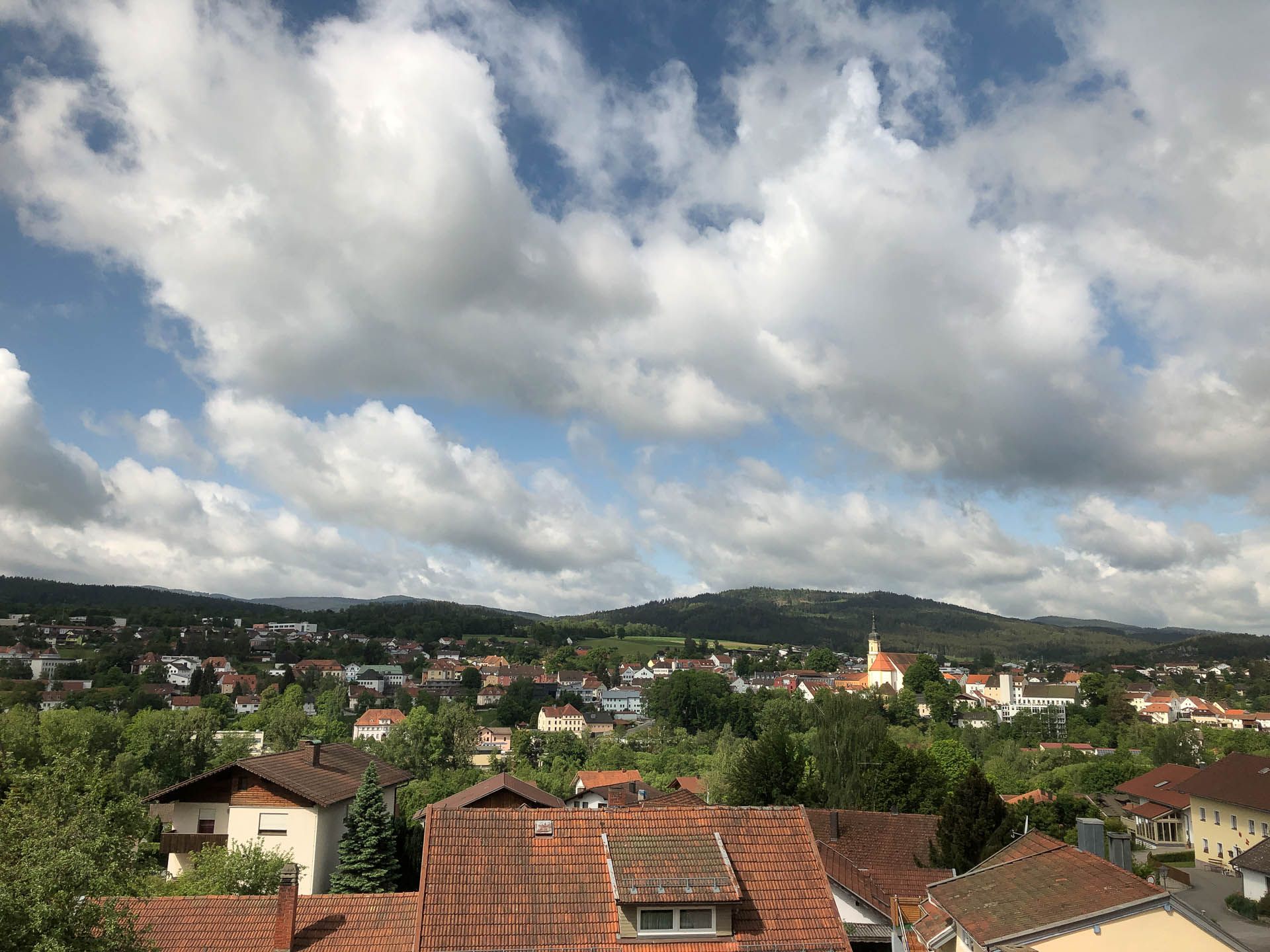 Wolkenspiel über  Viechtach mit ND Filter minimum